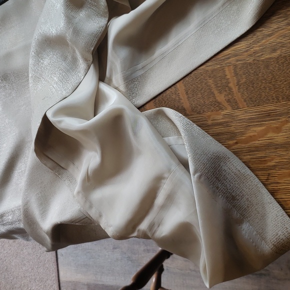 Adriana Papell silk beige Mother of the Bride 2 piece set - Picture 17 of 17